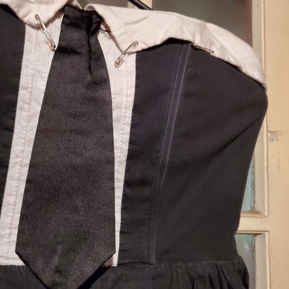 Hot topic Black Tie Strapless Dress SZ M - Picture 3 of 3